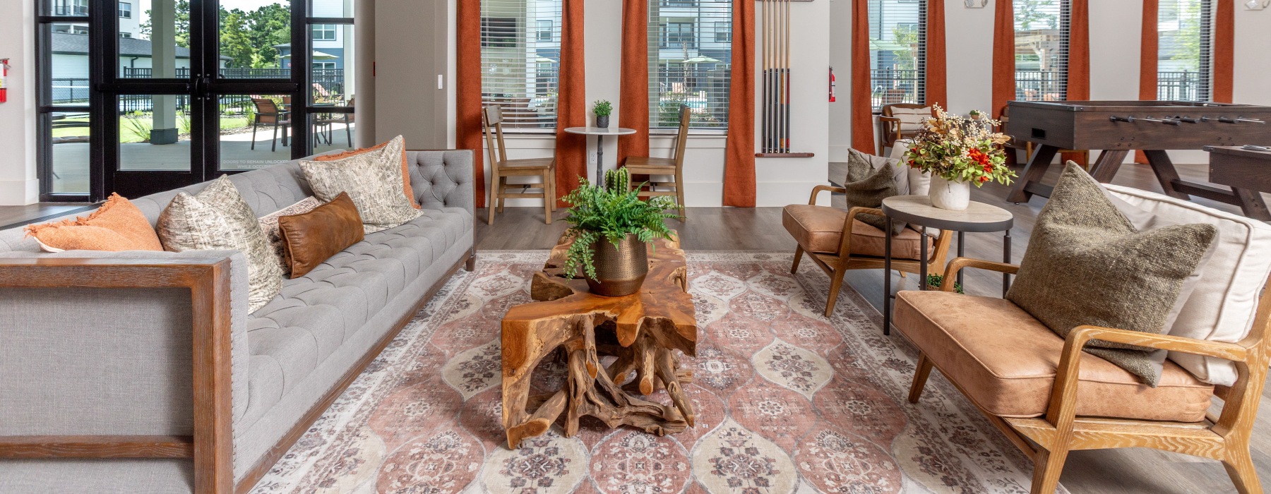 Clubhouse at arbor rose at porter apartments